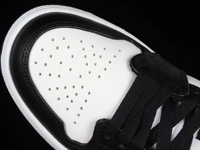 All categories Air Jordan Jordan series basketball shoes Air Jordan 1 Mid Air Jordan 1 Mid AJ1 Joe 1 naked eye 3D black and white Zhongbang basketball shoes DR9495-001